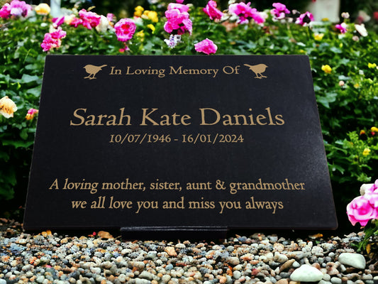 Granite Memorial Plaque, Robin, Personalised, Stand Included